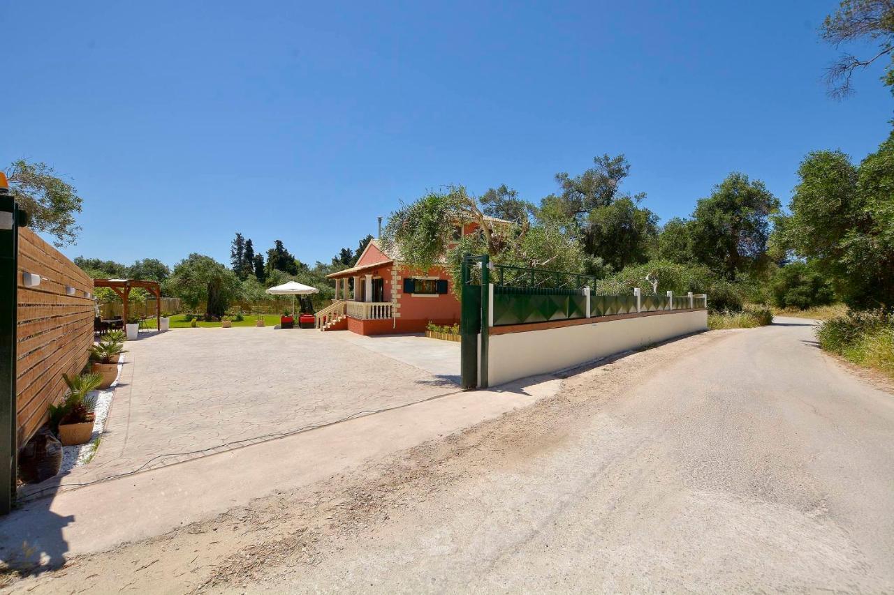 Vila La Casa Del Sole Halikounas Exteriér fotografie